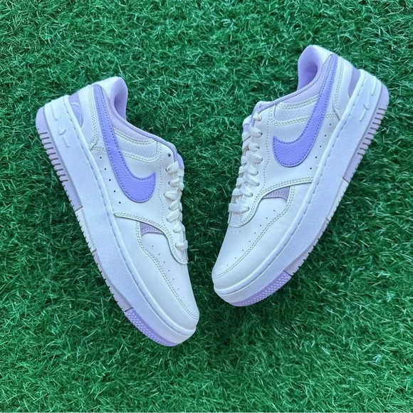 Nike Gamma Force Pale Ivory / Lilac Bloom - Picture 4 of 10